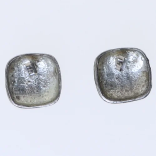 Sorte 80'er eller 90'er ørestikker (str. 15 mm)