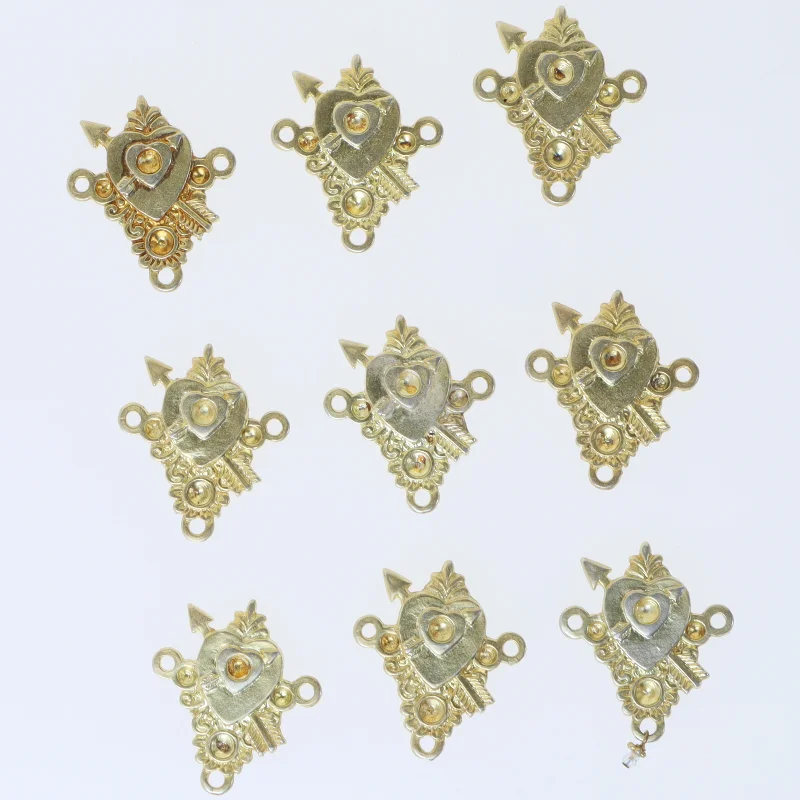 Dekorative metalpynt (str. 3,5 cm)