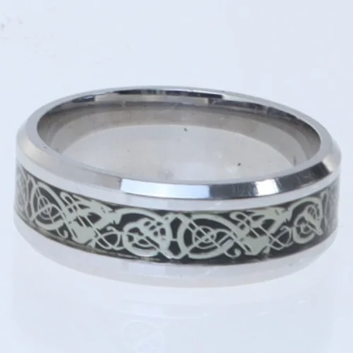 Stålring med mønster (str. 62 mm)