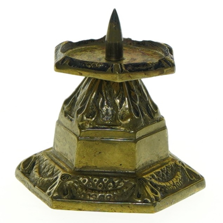Bronze lysestage fra Cawa (str. 6 x 6 cm)