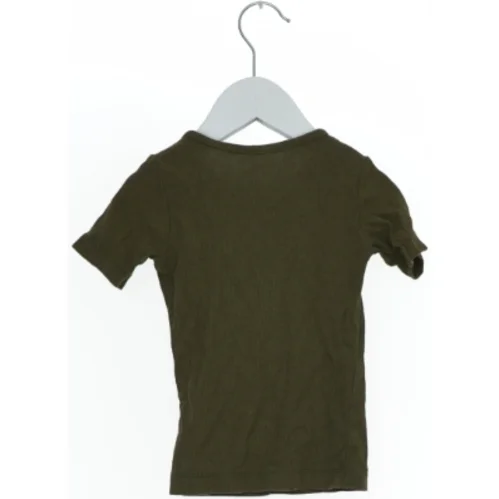 Grøn T-shirt fra Name It (str. 86)