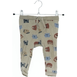 Børnebukser med dyreprint fra Name It (str. 68)