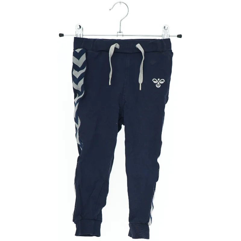 Børnebukser med snøre fra Hummel (str. 92)
