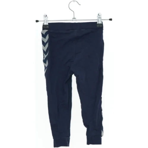 Børnebukser med snøre fra Hummel (str. 92)