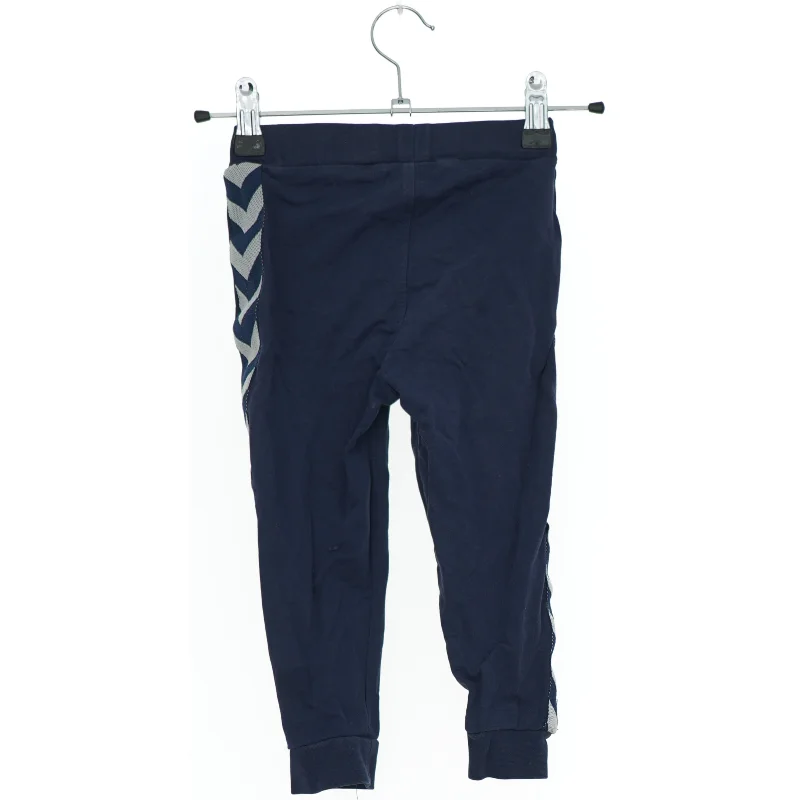 Børnebukser med snøre fra Hummel (str. 92)