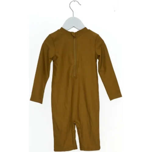 UV-dragt fra Konges Sløjd (str. 86)