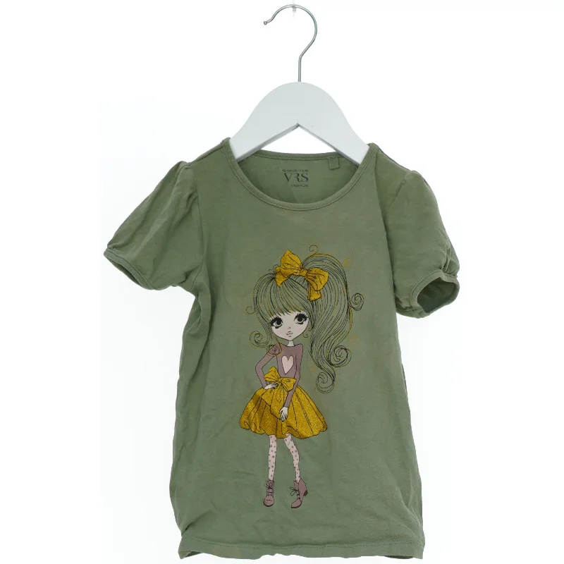 Grøn T-shirt med print fra VRS (str. 104)