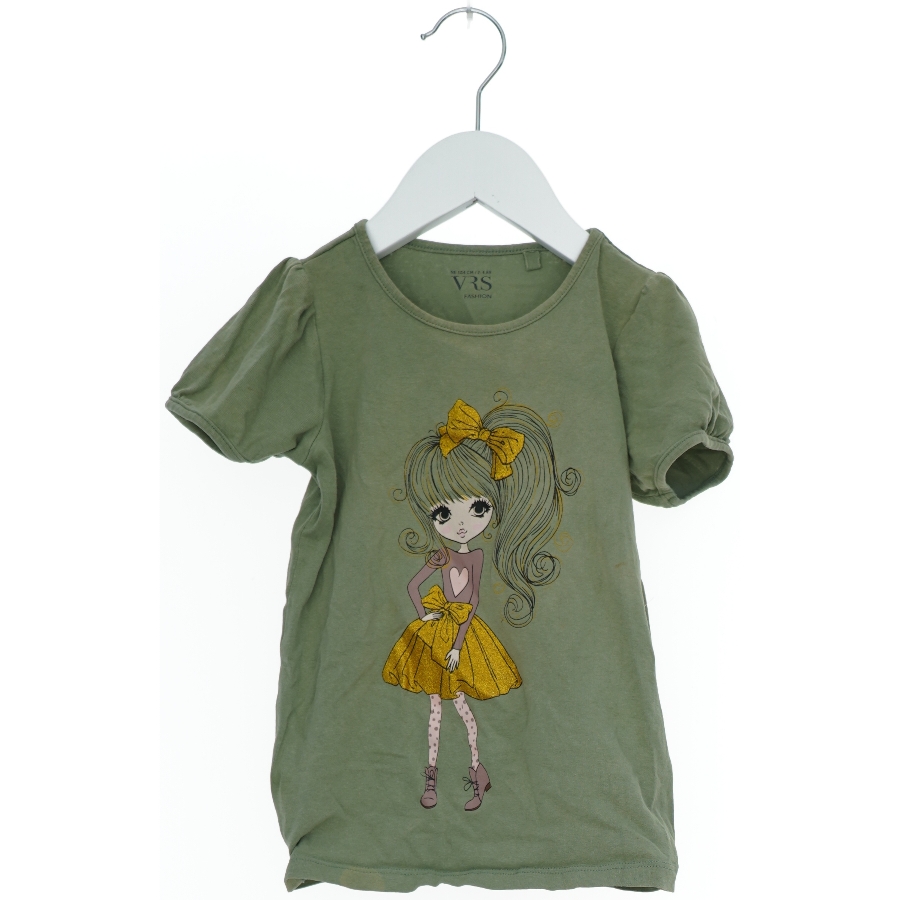 Grøn T-shirt med print fra VRS (str. 104)