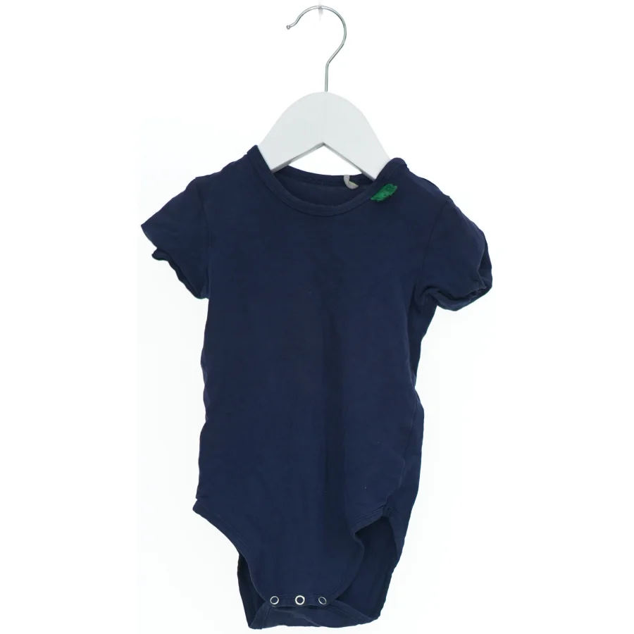 Mørkeblå bodystocking til baby fra Freds World (str. 86)