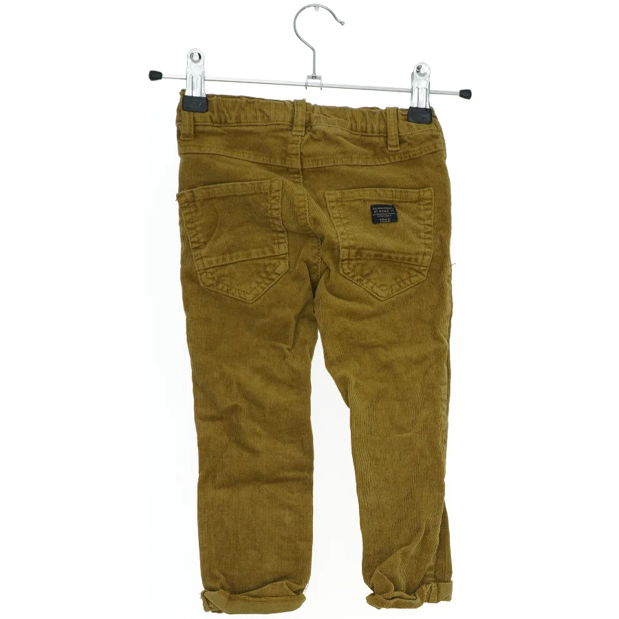 Brune fløjsbukser til børn fra Name It (str. 92)