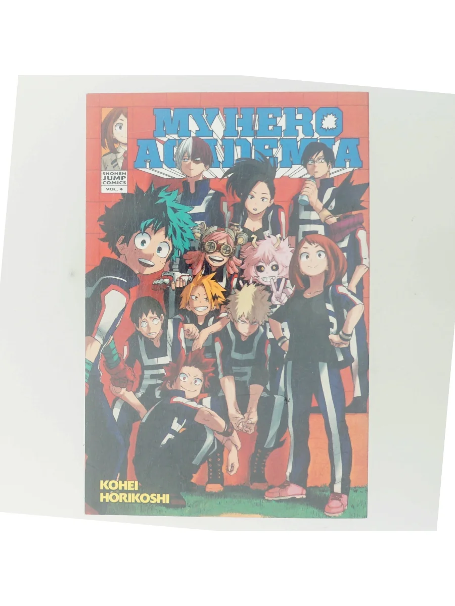 Forsiden af My Hero Academia, Vol. 4 af Kohei Horikoshi
