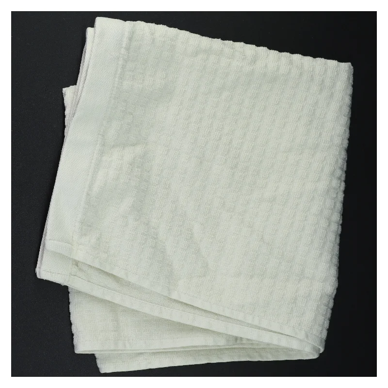 Hvidt håndklæde i bomuld fra Msd Marie Sohl (str. 93 x 44 cm)