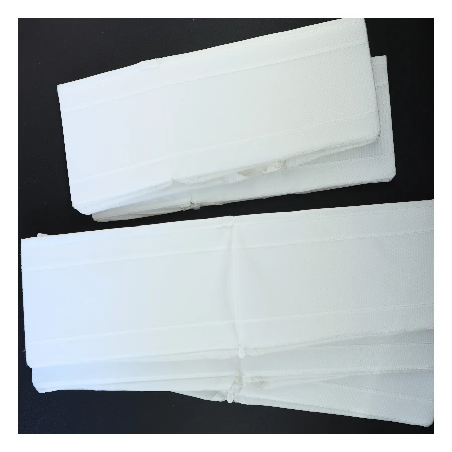 Sammenklappelige opbevaringskasser fra IKEA (str. 3 kasser af 28 x 28 x 13 cm og 2 kasser af 28 x 14 x 13 cm)