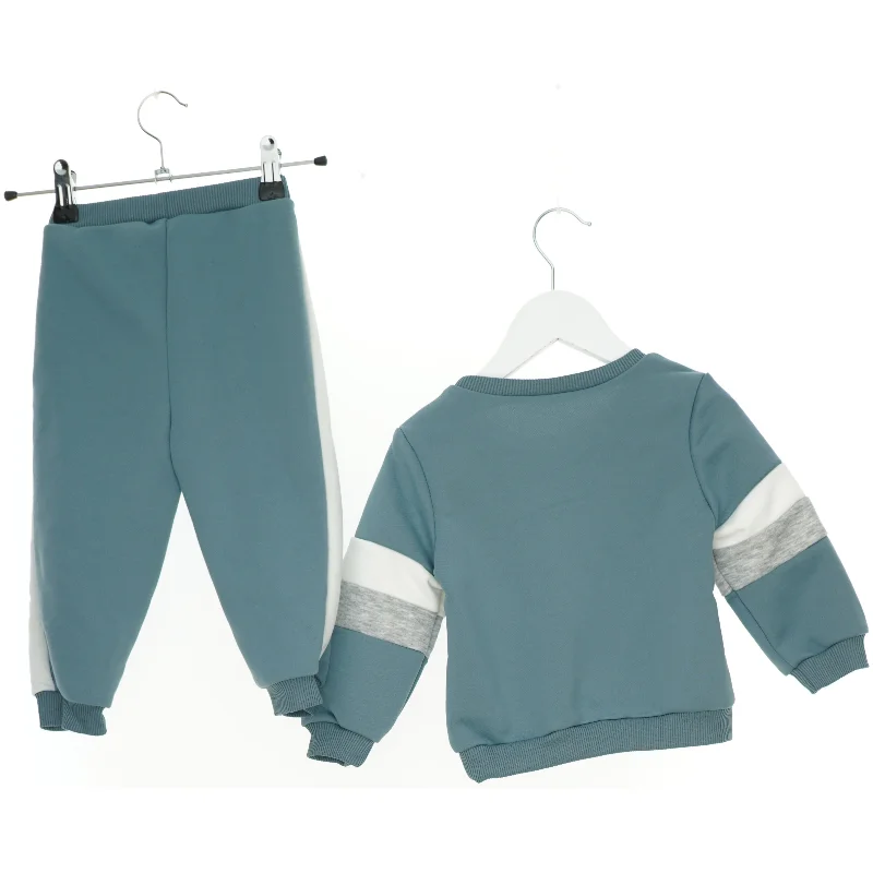 Sæt børnetøj fra SHEIN (str. 92 cm)