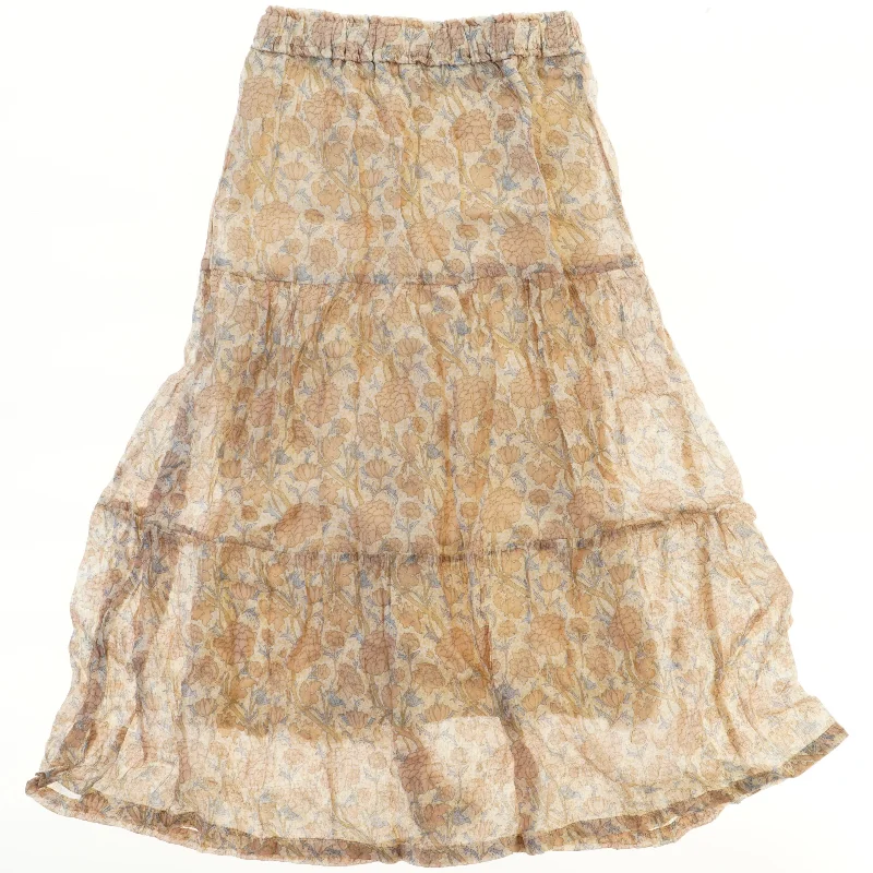 Blomstret nederdel fra Sofie Schnoor (str. 128)