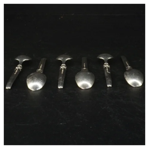 Sølvskeer med mønster (str. 12,5 cm)