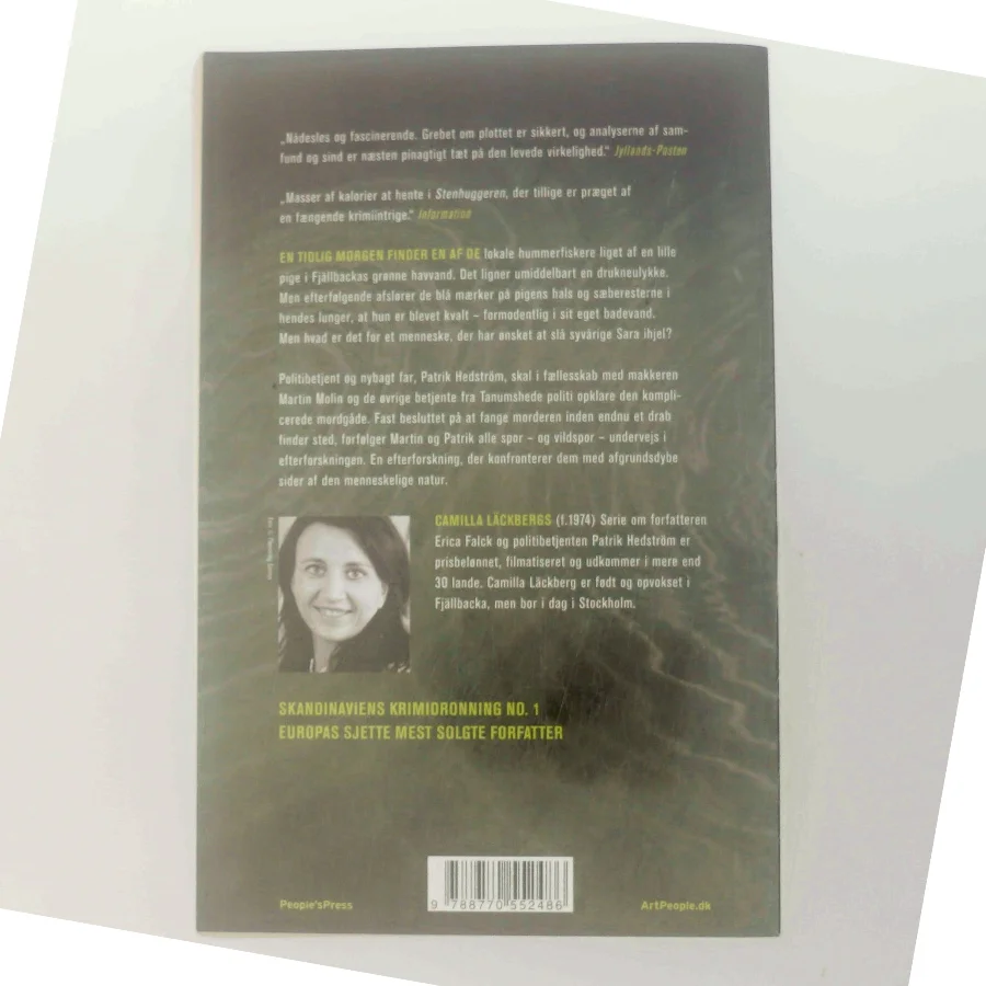 Stenhuggeren : kriminalroman af Camilla Läckberg (Bog)