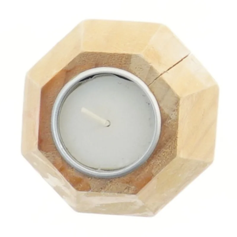 Trælysestage med lys (str. 8 cm)