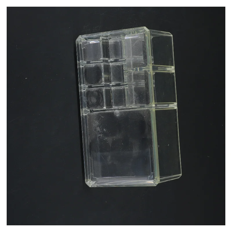 Transparent plast organizer (str. 17,5x7x9,5 cm)