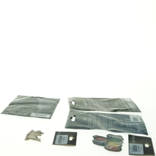 Reparationslapper og broderede mærker fra STOF & STIL (str. 16 et 11 cm 10 x 8 cm)