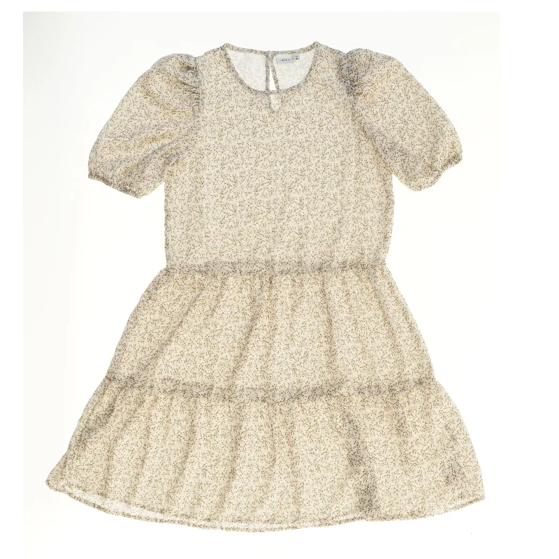 Blomsterkjole med korte ærmer fra Name It (str. 152)