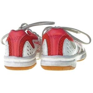 Sko fra Asics (str. 33)