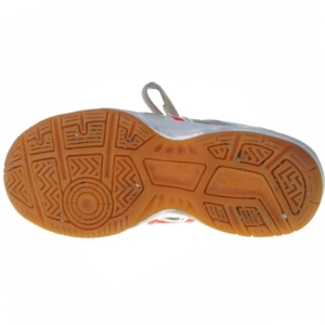 Sko fra Asics (str. 33)