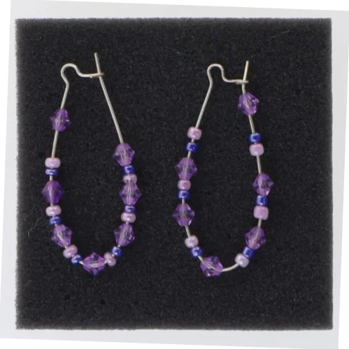 Perleøreringe (str. 4,5 x 2 cm)