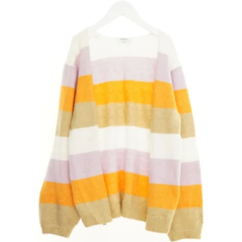 Cardigan fra D-XEL (str. 152 cm)