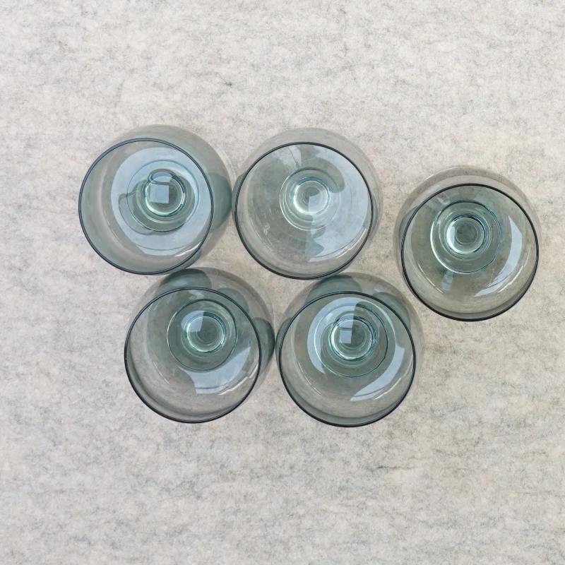 5 drikkeglas (str. 13 x 7 cm)