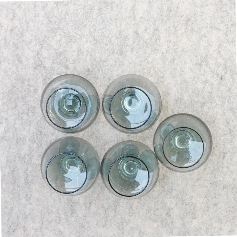 5 drikkeglas (str. 11 x 6 cm)