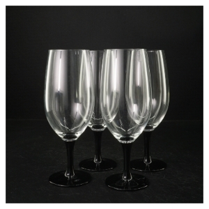 Luminarc Domino glas fra Luminarc (str. H. 20,5 cm. 50 cl)