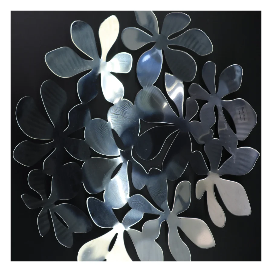Metal frugtskål med blomsterdesign, IKEA fra Monika Mulder (str. Ø. 40 cm)