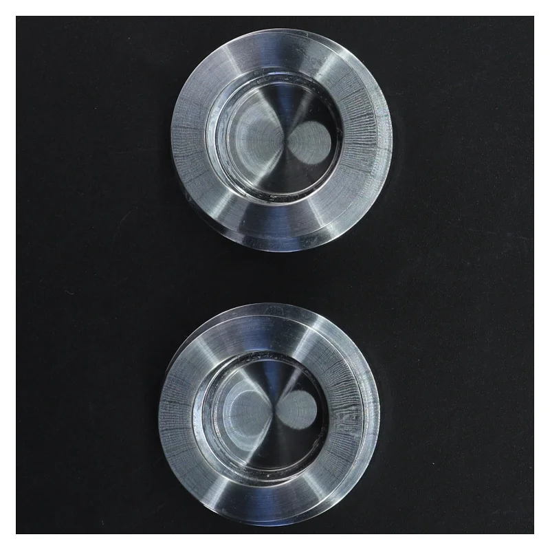 Rustfrit stål lysestager fra Menu (str. Ø. 6,5 cm)