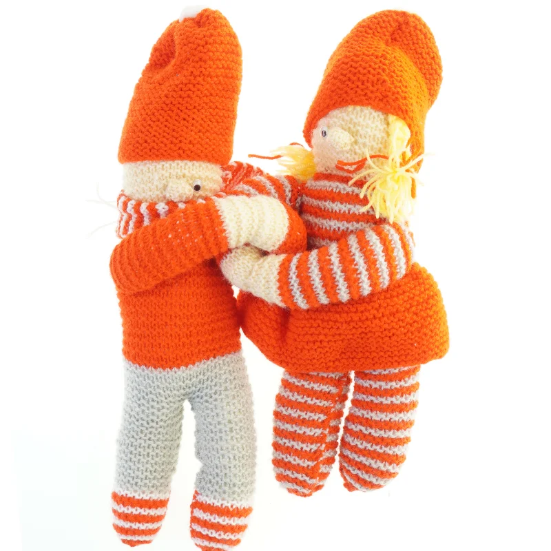 Strikkede nisser (str. 40x25 cm)