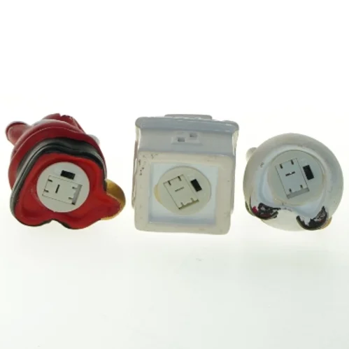 Tre led lys dekorationer med blink og farveskift   (str. 12x8 cm)