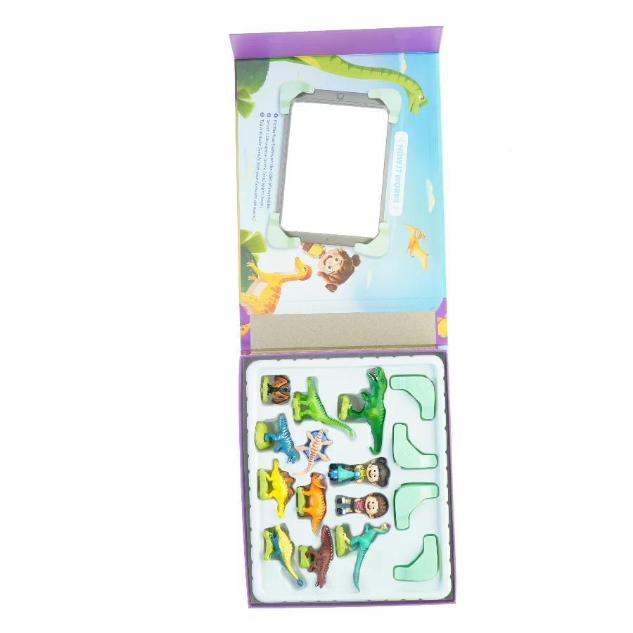 Interaktivt dinosaur spil med figurer fra Shifu legeakademiey (str. Kasse 31 x 26 x 6 cm)