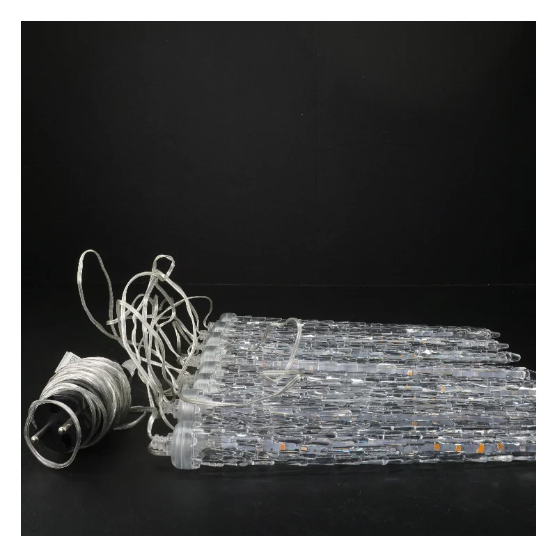 LED Istappelyskæde fra Nowel (str. 8,5 m)