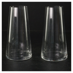 Gennemsigtige glasvaser (str. H. 15 cm. ø. 8 cm)