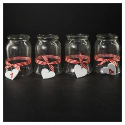 Fire advents lysestager med tallene 1-4 (str. H. 10,5 cm. ø 9 cm)