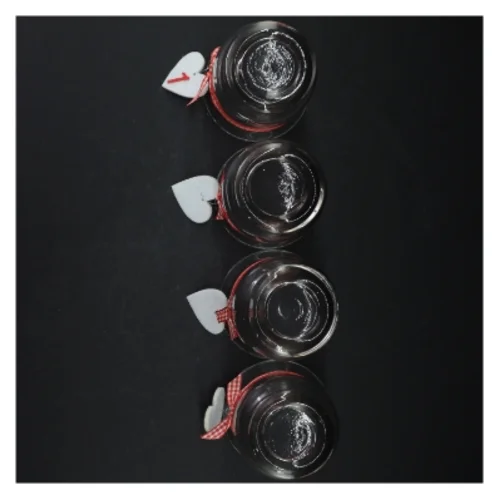 Fire advents lysestager med tallene 1-4 (str. H. 10,5 cm. ø 9 cm)