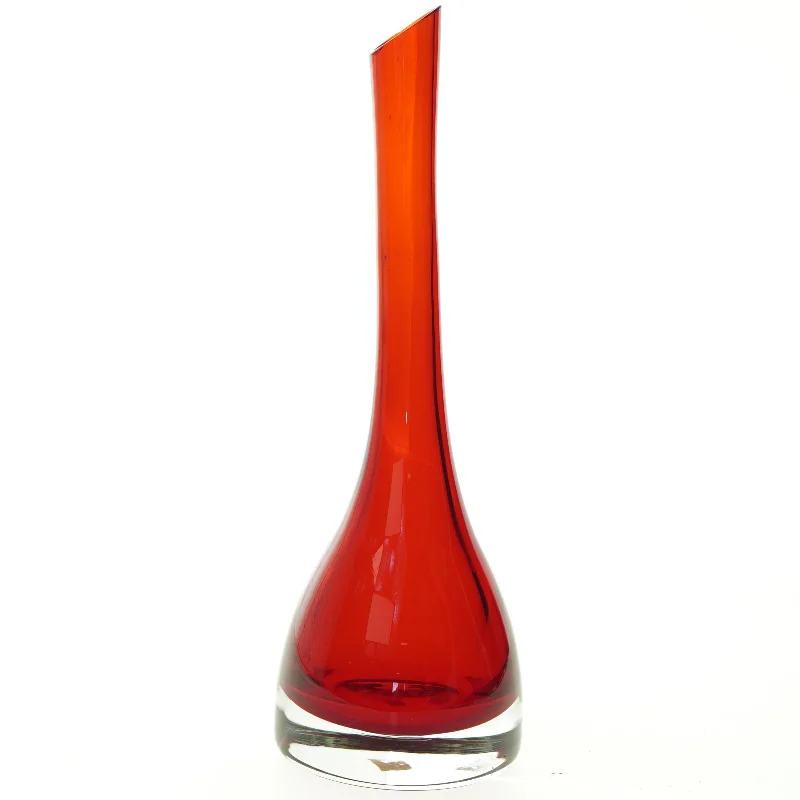 Rød glasvase (str. H. 30 cm)