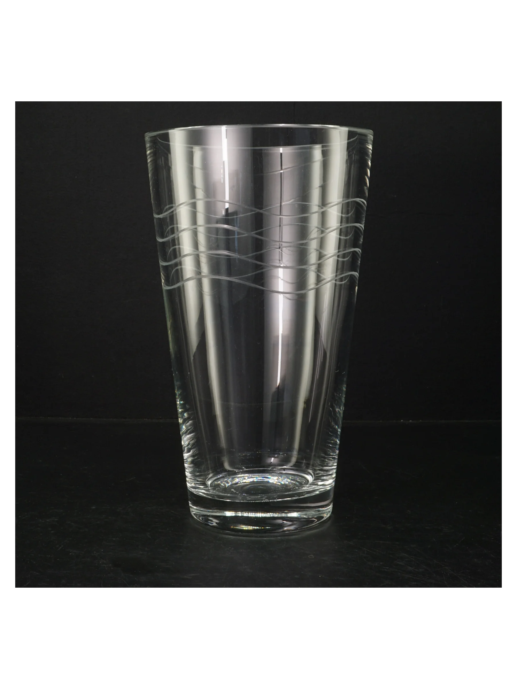 Glasvase (str. H. 25 cm. ø. 15 cm)