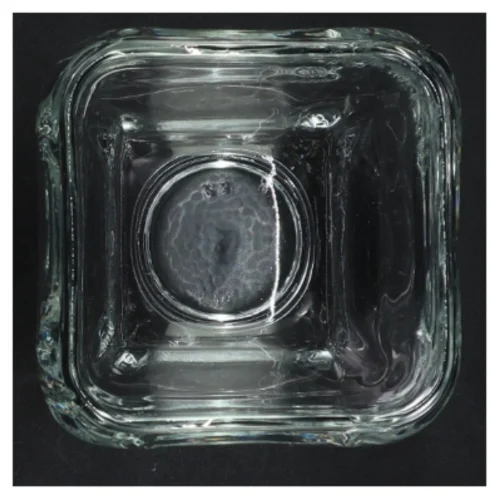 Glasvase (str. H. 9,5 cm. b. 10 cm)