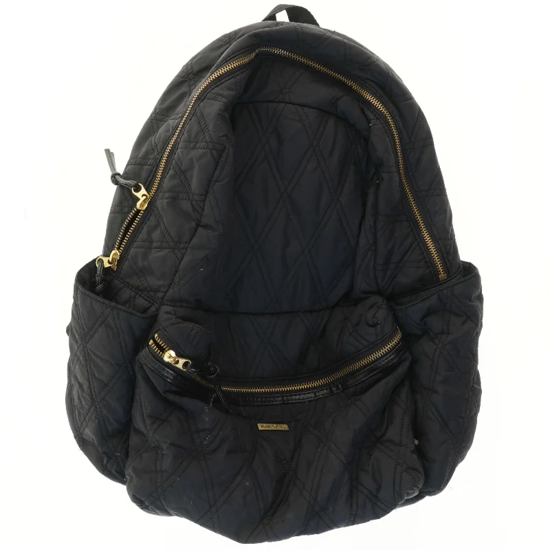 Quiltet rygsæk med lynlåse fra DAY (str. 40x45 cm)