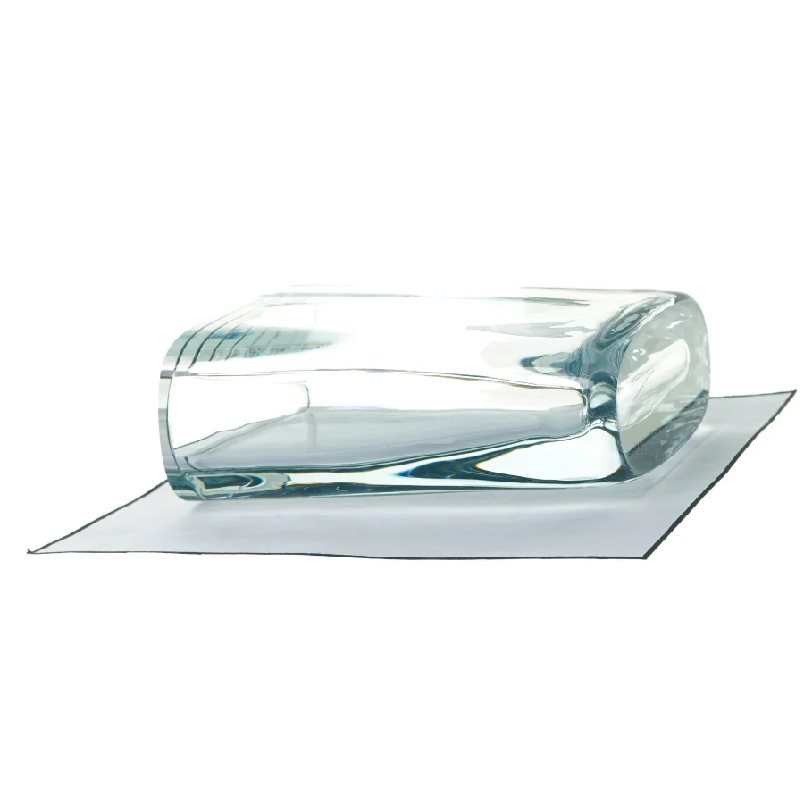Vase i tykt glas (str. 15 cm)