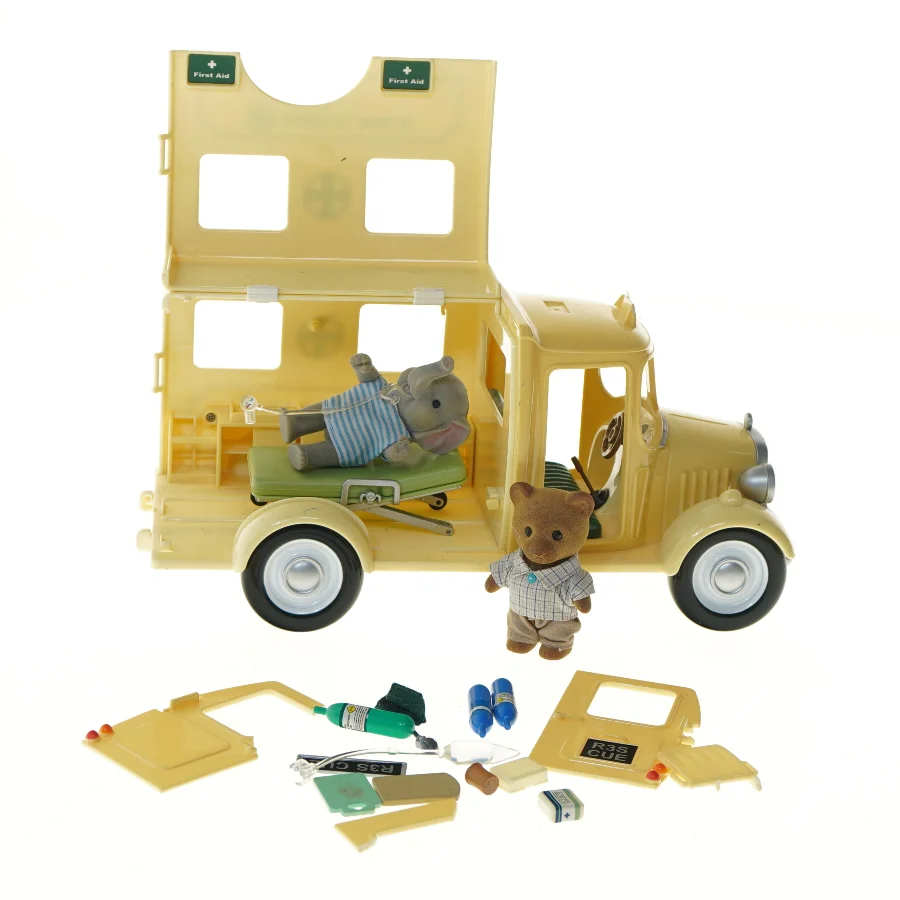 Ambulance byggesæt med figurer (str. 15x31x14,5 cm) fra sylvanian