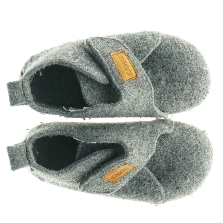 Filt sutsko fra Kavat (str. 25)