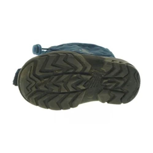 Vintersko fra Kamik (str. 24)