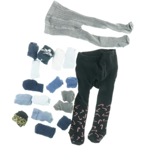 Sokker og strømpebukser (str. 20 cm)